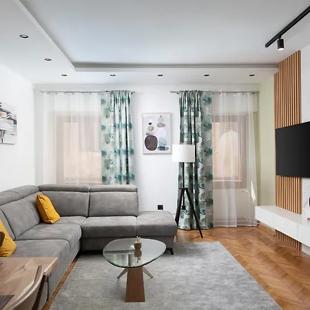 Sena Luxury Apartment Pula