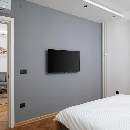 Sena Luxury * Пула