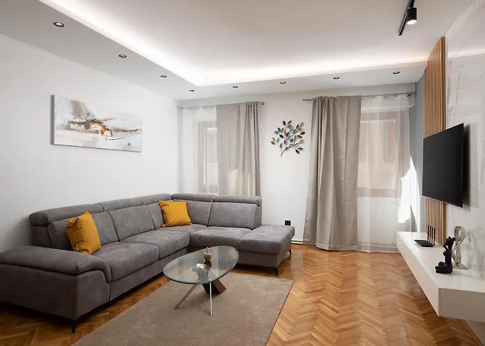 Sena Luxury Pula